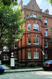 2 bedroom flat to rent, Ruskin Mansions, Barons Court, London, W14