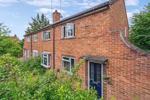 2 bedroom maisonette for sale, Bartletts Hillside Close, Gerrards Cross SL9