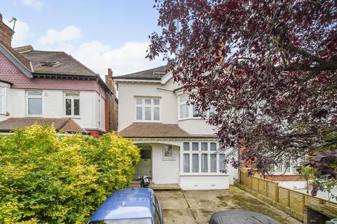 2 bedroom flat for sale, Becmead Avenue, Streatham