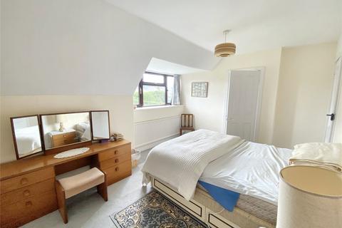 Barnesmead Blundells Road, Tiverton, EX16 4NB