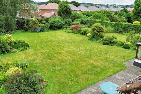 Barnesmead Blundells Road, Tiverton, EX16 4NB