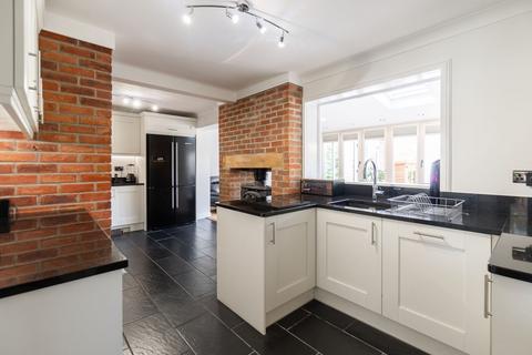 14 Eley Close, Ilkeston, DE7 9JU