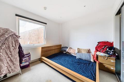 1 bedroom flat for sale, Trident Point,  Harrow,  HA1