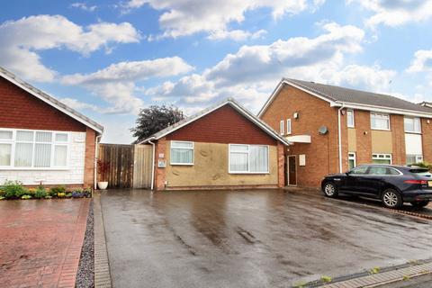 2 bedroom detached bungalow for sale, The Raywoods, Nuneaton CV10