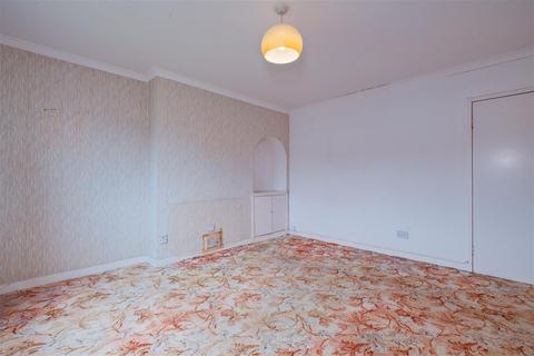 5 Avon Crescent, Glassford, Strathaven, ML10 6TP
