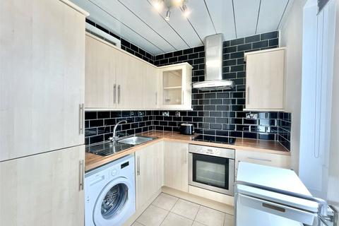 1 bedroom apartment for sale, Okehampton Court, Low Fell, NE9