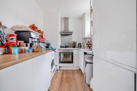 2 bedroom apartment for sale, Woodlands Road, Bexleyheath, Kent