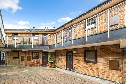 1 bedroom flat for sale, Linden Drive, Liss, Hampshire