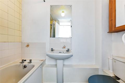 1 bedroom flat for sale, Linden Drive, Liss, Hampshire