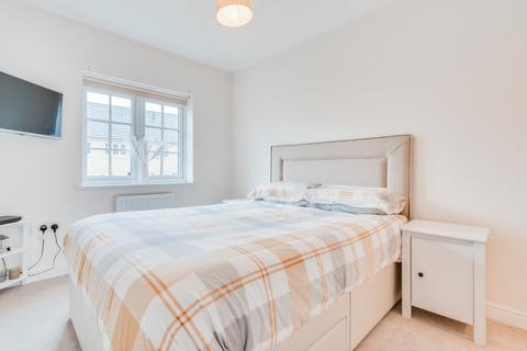 1 Bletchley Fold, Horsforth, Leeds, LS18 4FY