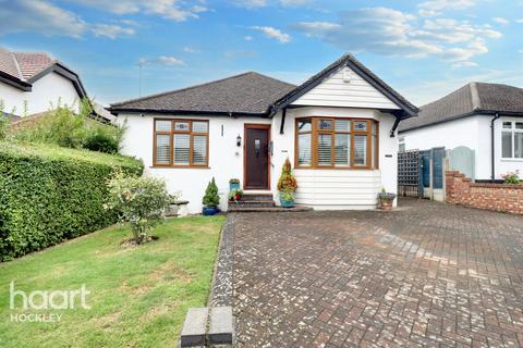 3 bedroom detached bungalow for sale, Hawkwell Chase, Hockley