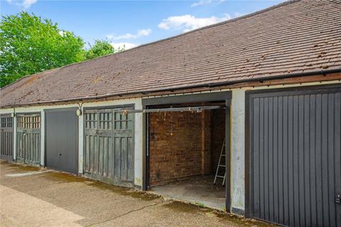 undefined, Fulwood Gardens, Twickenham, TW1