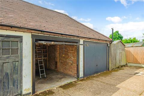 undefined, Fulwood Gardens, Twickenham, TW1