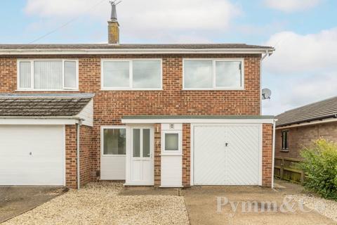 3 bedroom end of terrace house for sale, Pine Road, Norwich NR7