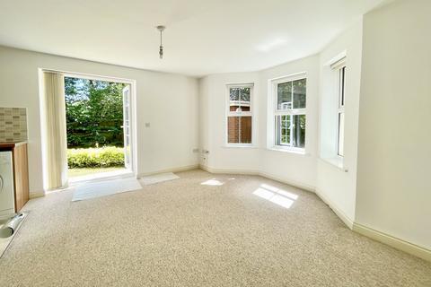 1 bedroom flat for sale, Talbot Park, Talbot Road, Bournemouth, BH9