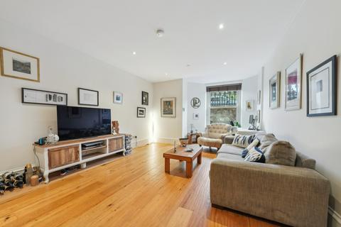 2 bedroom flat for sale, Park Terrace, Garden Flat, Park District, Glasgow, G3 6BY