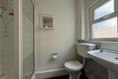82 Burlington Road, Thornton Heath, CR7 8PF