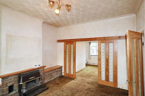3 bedroom semi-detached house for sale, 3 Moorshutt Road, Hemsworth, Pontefract, West Yorkshire, WF9 4PA