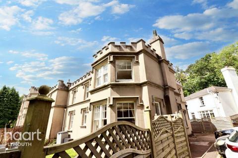 2 bedroom flat to rent, Rock House Lane, Torquay