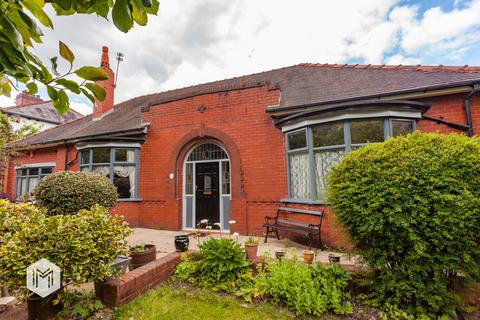 4 bedroom bungalow for sale, Church Road, Bolton, Greater Manchester, BL1 6HH