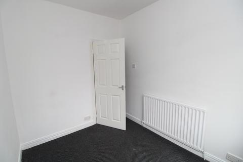 2 bedroom flat to rent, Allendale Road, Newcastle upon Tyne NE6