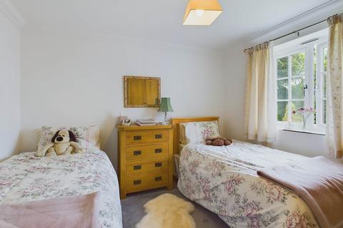 7 Chapel Meadow, Callington, PL17 7FX