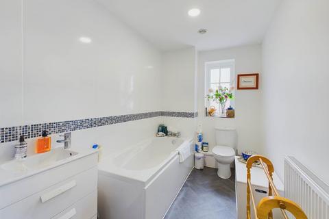 7 Chapel Meadow, Callington, PL17 7FX