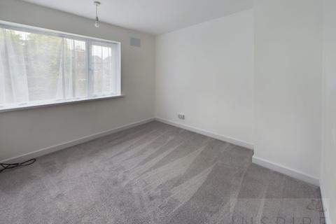 3 bedroom end of terrace house for sale, Railey Road, Crawley RH10