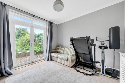 66 Beechcroft Avenue, Bexleyheath, DA7 6QS