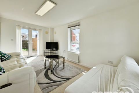 4 bedroom end of terrace house for sale, John Liddell Way, Basingstoke, Hampshire