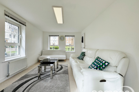 4 bedroom end of terrace house for sale, John Liddell Way, Basingstoke, Hampshire