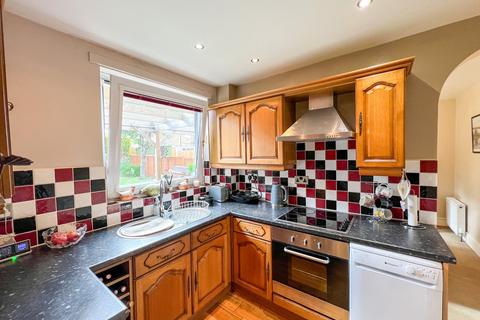 4 bedroom semi-detached house for sale, Westcroft, Holmfirth HD9