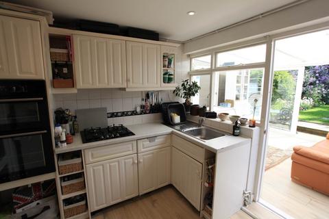 3 bedroom house to rent, Dugdale Hill Lane, Potters Bar