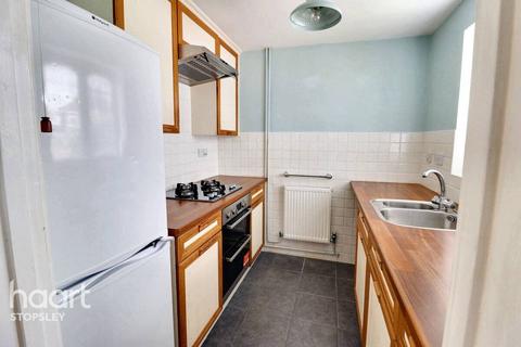 14 Hayling Drive, Luton, LU2 8HD