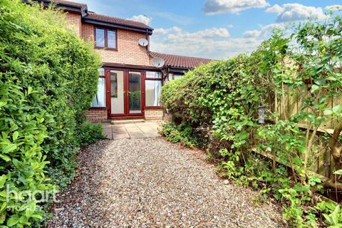 14 Hayling Drive, Luton, LU2 8HD