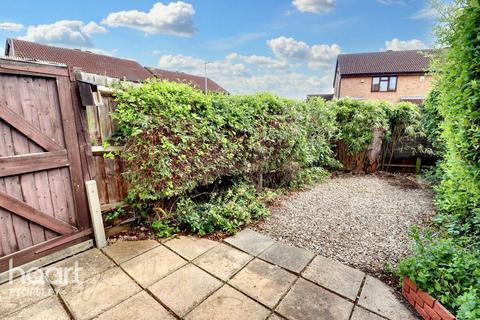 14 Hayling Drive, Luton, LU2 8HD