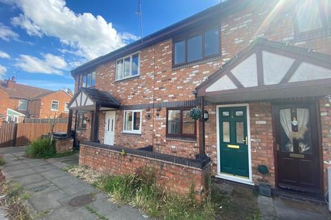 2 bedroom mews to rent, Ambuscade Close, Crewe