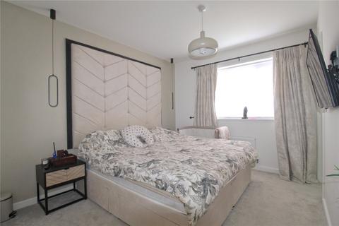 40 Basil Drive, Melksham, SN12 6LT