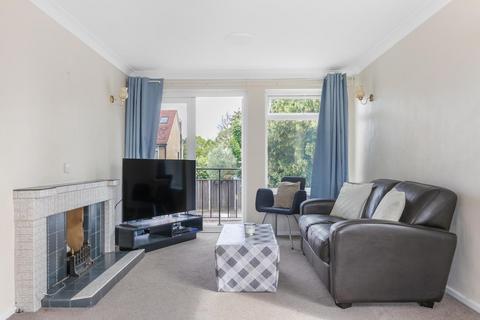 2 bedroom flat for sale, Haslemere Avenue, Hanwell, London, W7