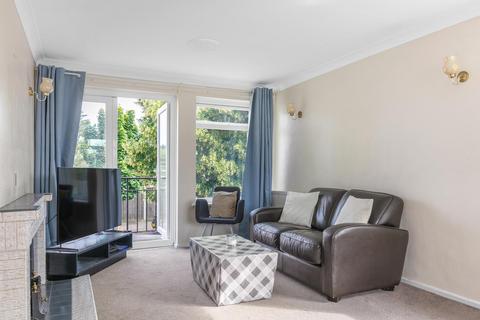 2 bedroom flat for sale, Haslemere Avenue, Hanwell, London, W7