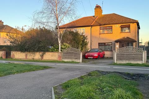 12 Feenan Highway, Tilbury, RM18 8JJ