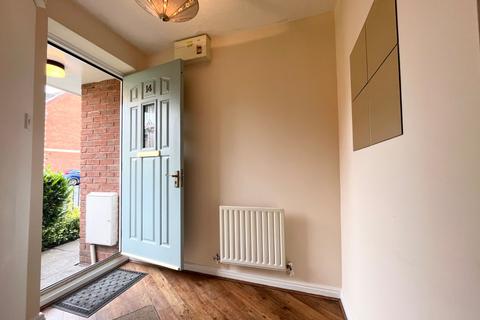 2 bedroom maisonette to rent, Ledwell, Dickens Heath, Solihull, West Midlands, B90