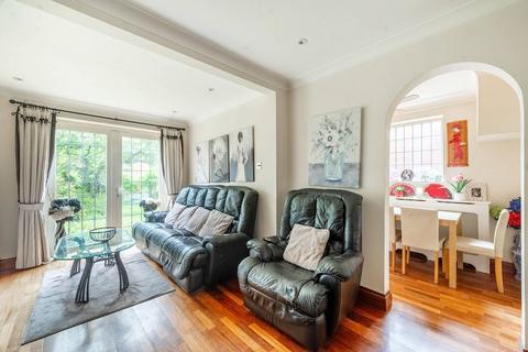 3 bedroom semi-detached house for sale, Peareswood Gardens, Stanmore, HA7