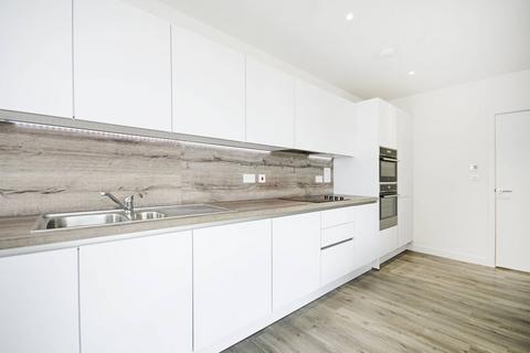 2 bedroom flat to rent, Moorhen Drive, Hendon, London, NW9
