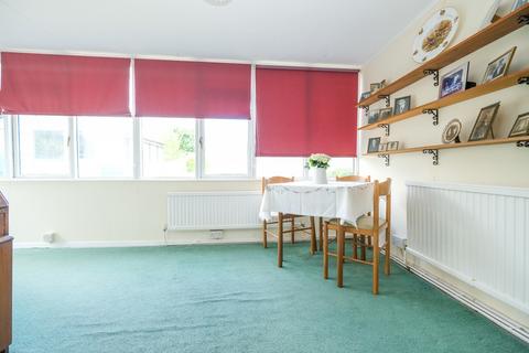 123 Lancing Road, Orpington, BR6 0QY
