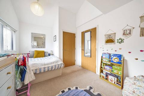 1b Rowan Road, London, SW16 5FQ