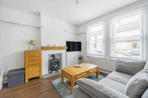 18 Mint Road, Wallington, SM6 0TY