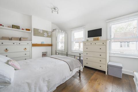 18 Mint Road, Wallington, SM6 0TY