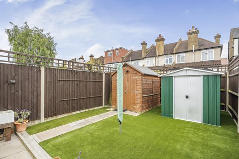 18 Mint Road, Wallington, SM6 0TY