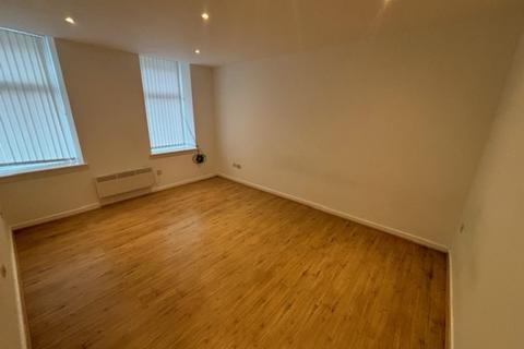 2 bedroom apartment to rent, High Street, Merchant City